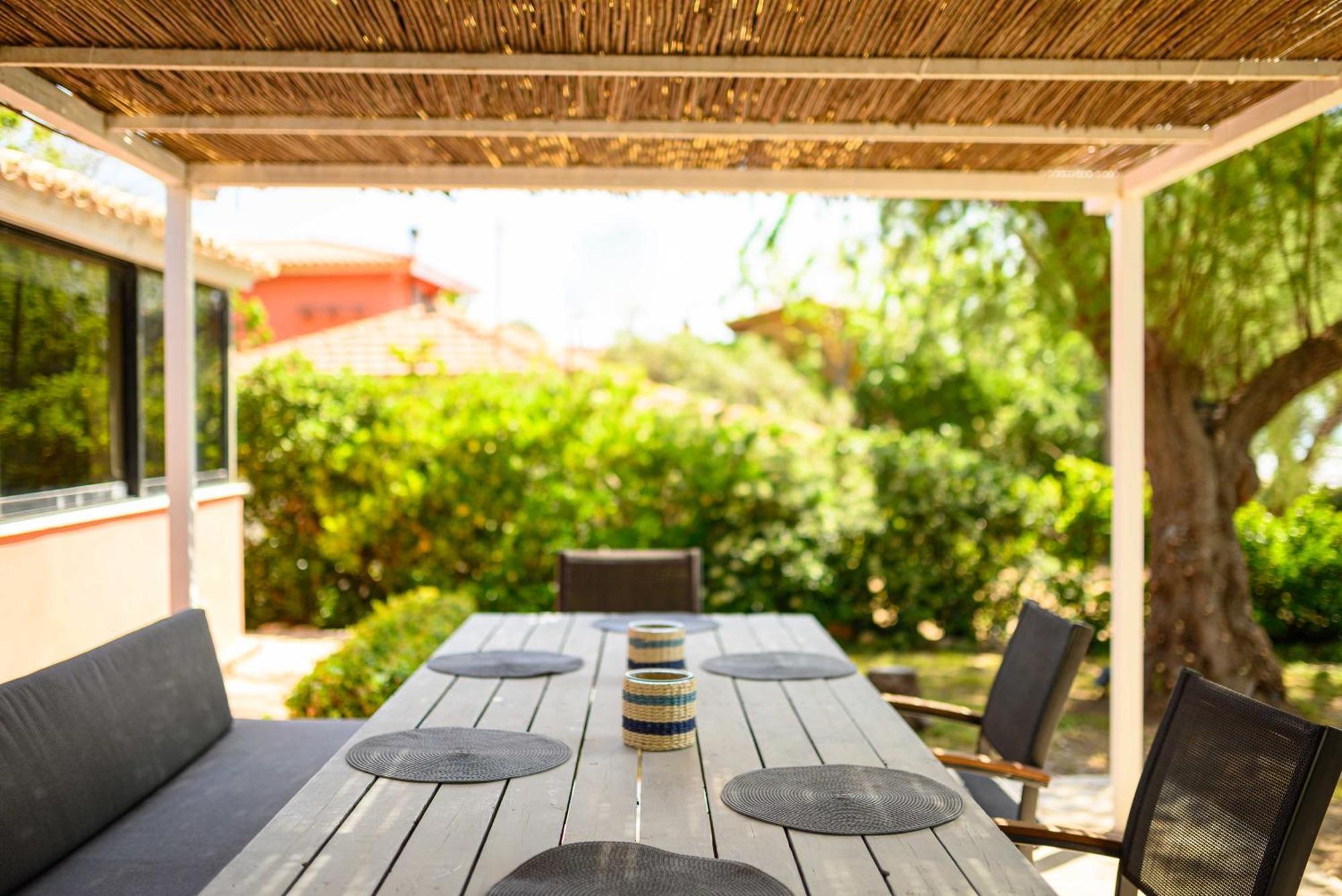 Salty Noses Beach House Paradise Perfect For Families Pírgos Dış mekan fotoğraf